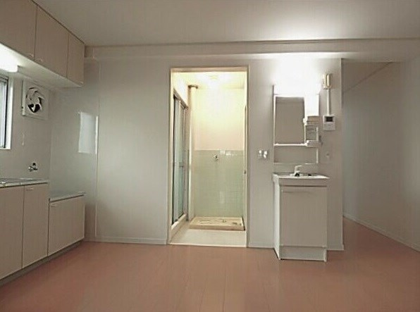 富善ビルの居間・リビング