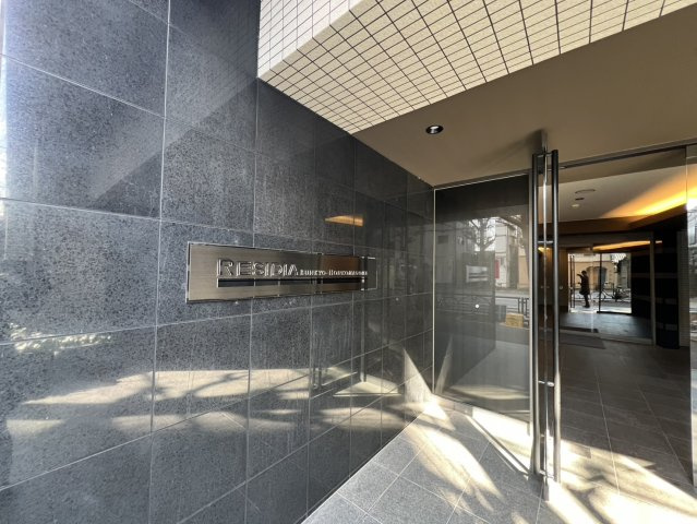 【エントランス】