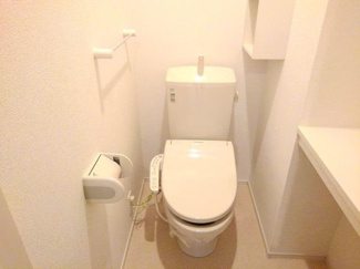 【トイレ】 | カーサ・ルピナスＤ | 落ち着いたトイレです