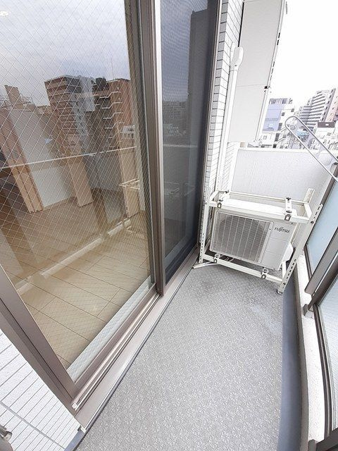 アンソレイエのバルコニー