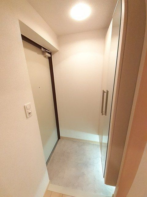 アンソレイエの玄関