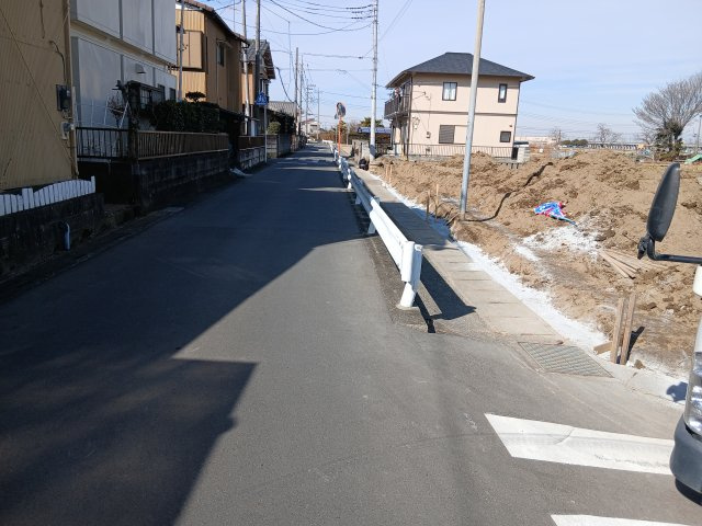 鴻巣市鎌塚４期　の前面道路含む現地写真|現地前面道路（2026年02月06日）撮影