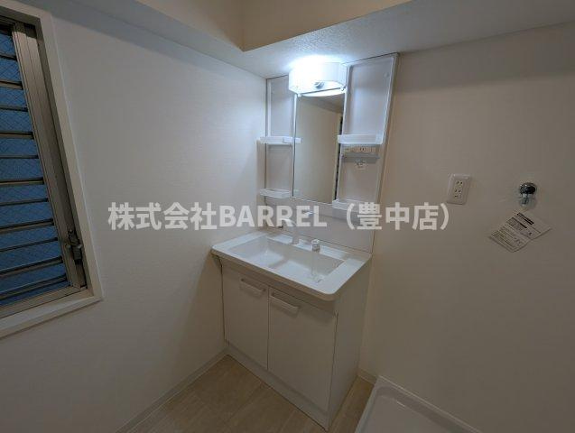 ヴィラ豊中の独立洗面台