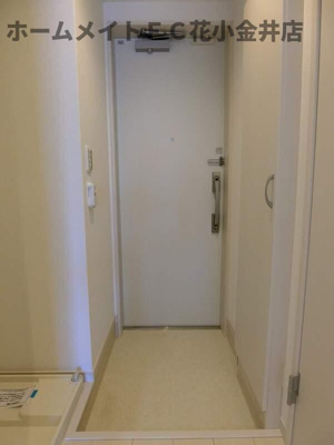 【玄関】 | リブリ・OMJ | 明るい玄関です