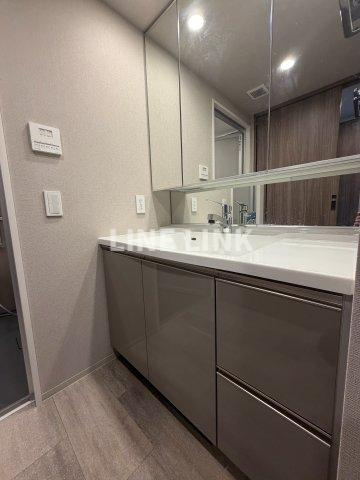 ローレルコート大阪城公園の洗面所