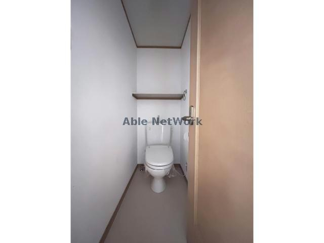 ＦａｍｉｌｉａⅡのトイレ|暖房便座機能付き