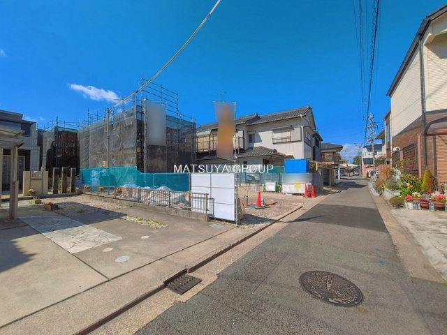 【前面道路含む現地写真】の画像