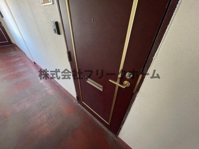 武蔵野市境４丁目の賃貸マンションの玄関