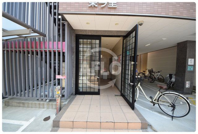 クイーンライフ東今里のエントランス|クイーンライフ東今里　エントランス