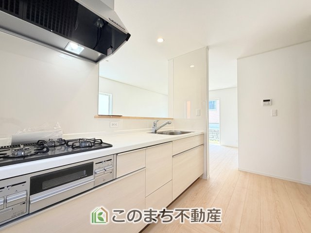 CRADLEGARDEN宇都宮市野沢町第4の外観|本日ご内覧できます(*^^*)
お電話でのお問合せが非常にスムーズです！
現地直接集合のお待ち合わせも大丈夫です！
お気軽にお問合せ下さい(^^)/