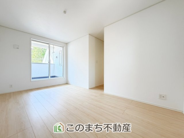 CRADLEGARDEN宇都宮市野沢町第4の洋室|南向きで陽当たりの良い洋室♪風通しもよく快適です☆