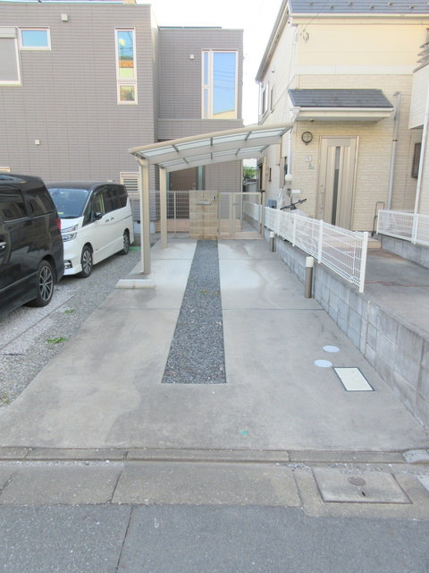 鹿浜１丁目へーベルハウスの駐車場|★敷地内駐車場★