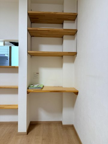 メゾン朝霧の居間・リビング