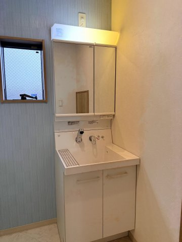 メゾン朝霧の洗面所