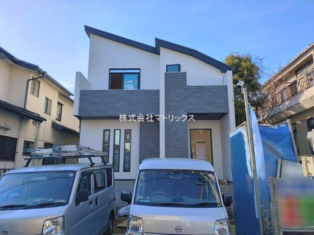 練馬区大泉町5丁目　駐車2台×土地43坪超　大型住宅　限定1棟の外観