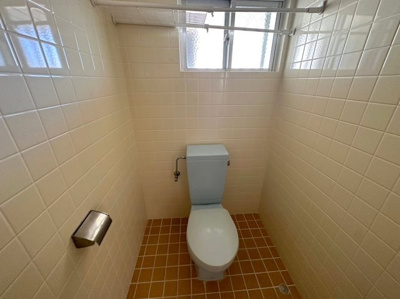 【トイレ】 | 上原アパート（金城） | ※写真は302号室の写真になっております　現状優先です