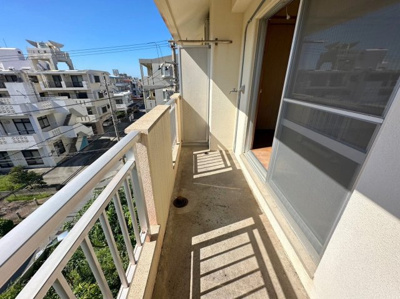 【バルコニー】 | 上原アパート（金城） | ※写真は302号室の写真になっております　現状優先です