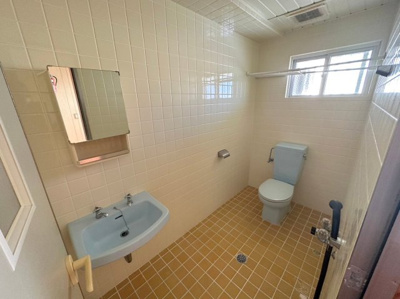 【浴室】 | 上原アパート（金城） | ※写真は302号室の写真になっております　現状優先です