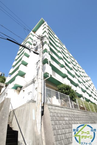パレ朝霧ヶ丘の外観