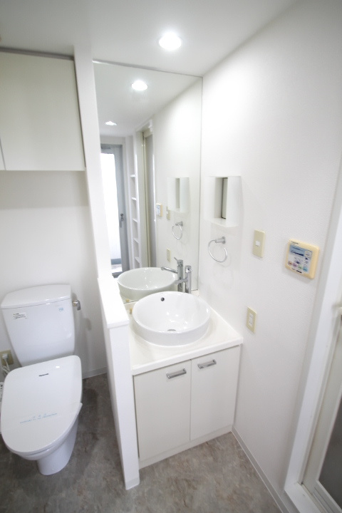 【独立洗面台】