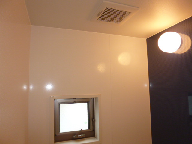 ソル・グレイスＡの浴室|浴室換気扇