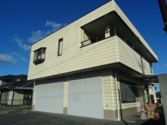 玉野市田井テナントの外観