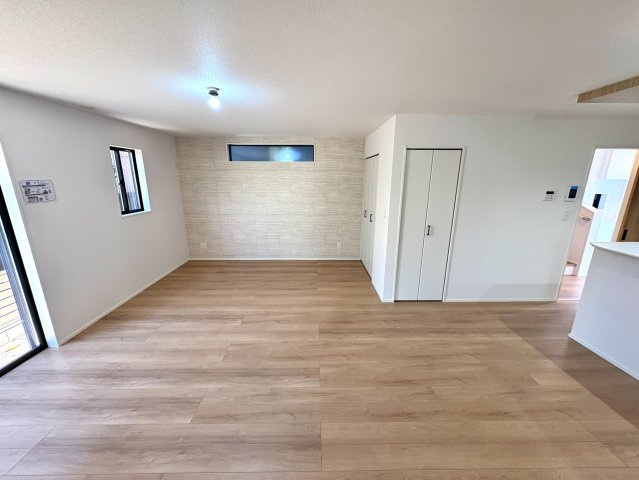 グラファーレ四街道市鹿渡５期の居間・リビング