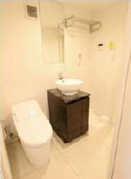 渋谷区代々木２丁目のビルのトイレ