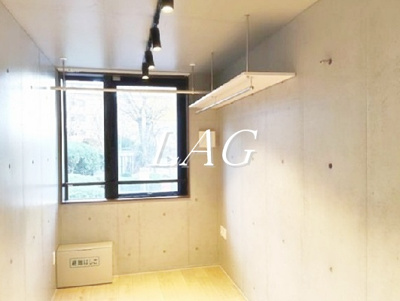 【居間・リビング】 | COCOFLAT北千住North | 洋室のお部屋です。