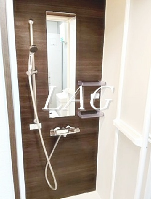 【シャワールーム】 | COCOFLAT北千住North | シャワールームです。