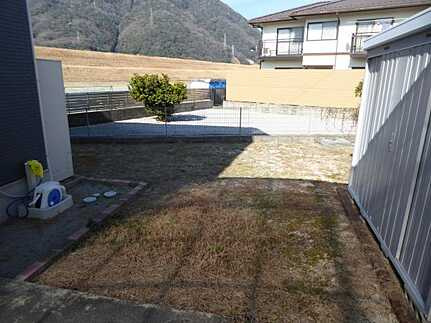 安佐北区可部南１丁目の庭