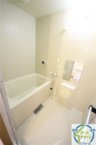 ソレアードⅢの浴室|※類似部屋