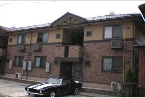 ウィルコート山腰