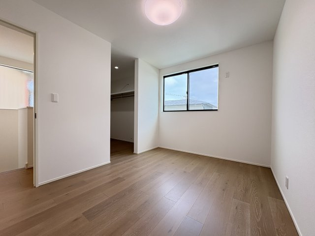 ＼新築モデルハウス／　好評販売中！　浜松市中央区楊子町１期　全１邸の寝室|主寝室です。