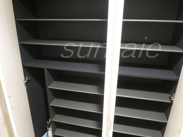 ロイヤルパークスリバーサイドの収納|シューズBOXもございます☆