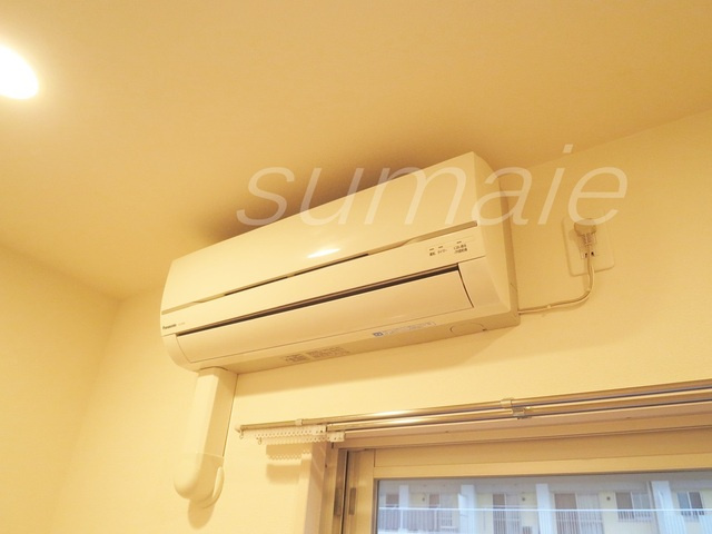 ロイヤルパークスリバーサイドの設備|エアコンは各居室にあります☆