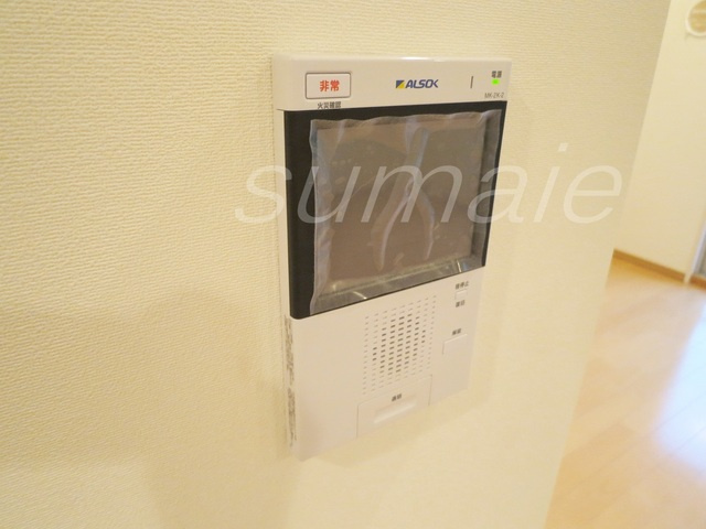 ロイヤルパークスリバーサイドのセキュリティ|防犯面も安全なモニター付きオートロックです☆