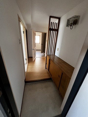 【玄関】 | 新ゆりｸﾞﾘｰﾝﾀｳﾝアカシア街区３号棟