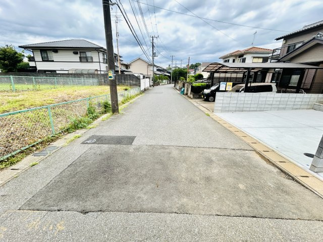 千葉市若葉区みつわ台1丁目　３棟【現地販売】の前面道路含む現地写真