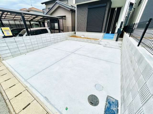 千葉市若葉区みつわ台1丁目　３棟【現地販売】の駐車場