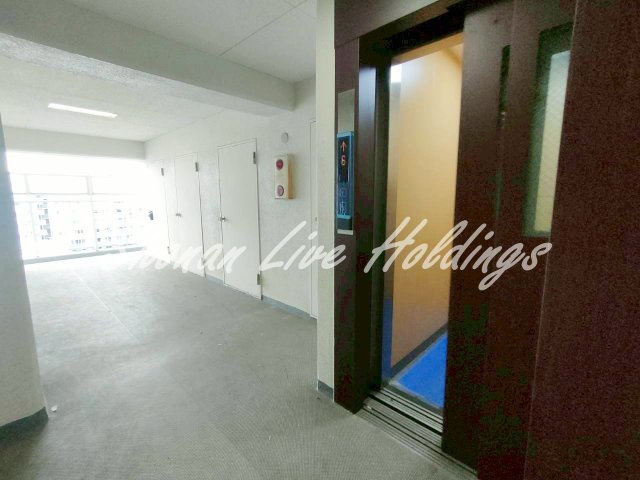 テレパレス横須賀のその他共用部分|改修中♪エレベーター完備