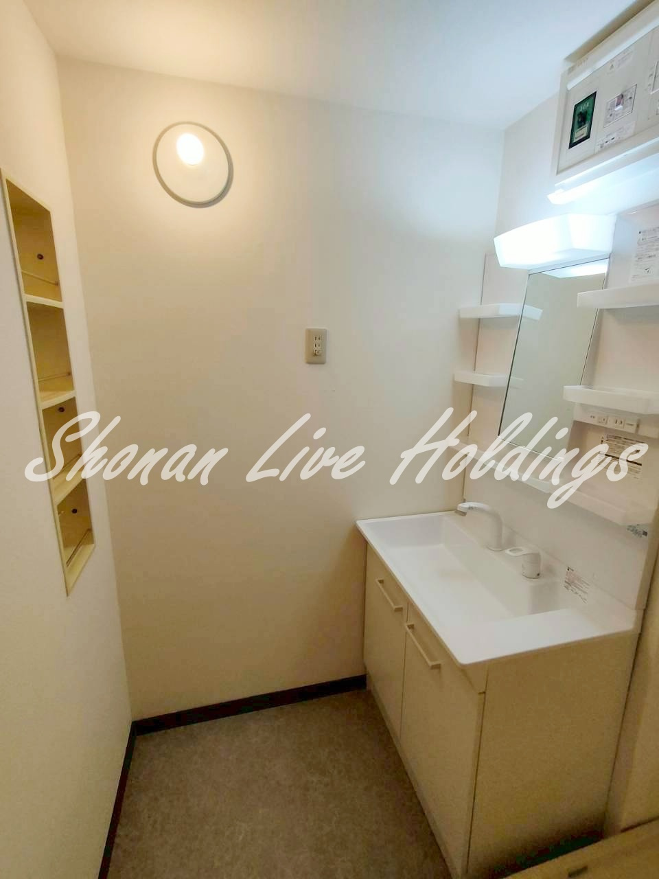 テレパレス横須賀の洗面所|独立洗面台新設♪※モデルルーム