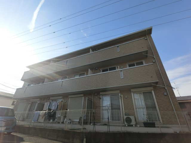 バニュルスⅣの外観