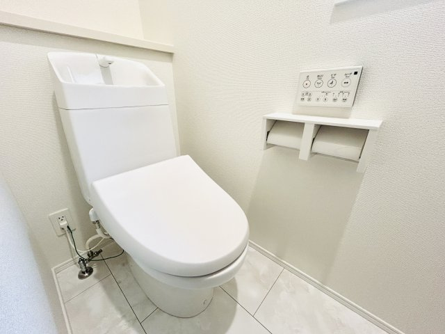 千葉市若葉区みつわ台1丁目　３棟【現地販売】のトイレ