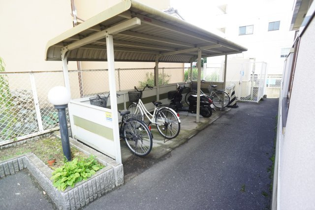 ロータスヒルの駐車場