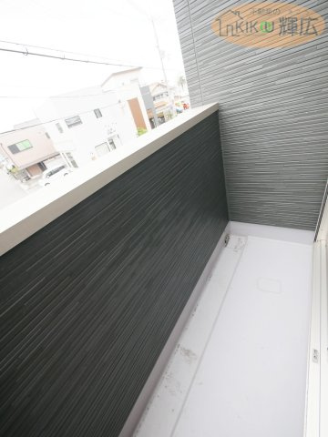 加古郡播磨町北本荘1丁目　中古戸建のバルコニー