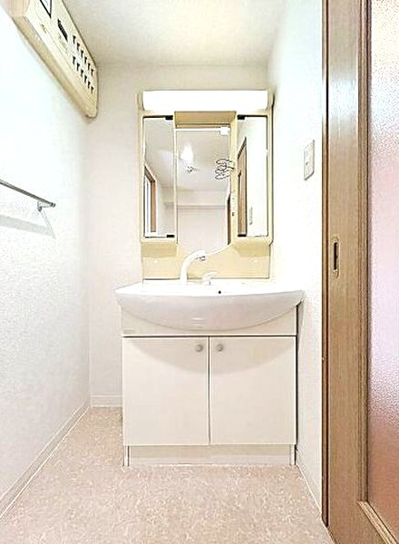 ラトゥール一社の洗面所