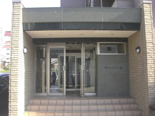 ラトゥール一社のエントランス