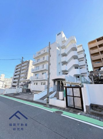 ライオンズマンション野間の外観