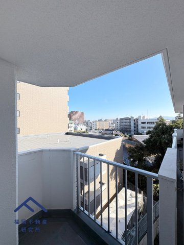 ライオンズマンション野間のバルコニー
